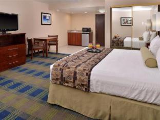 Western Heritage Ontario 3* Rancho Cucamonga