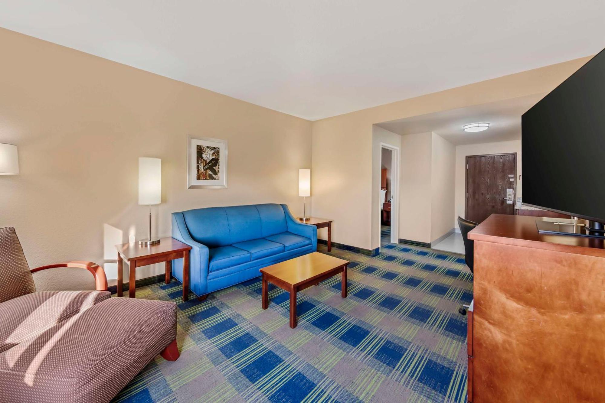 Hotel Western Heritage Ontario 3*